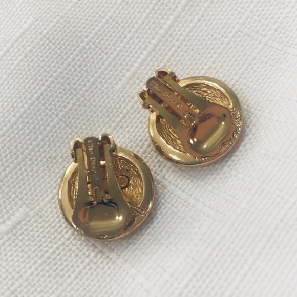 2 pairs Givenchy + Dior button earrings vintage - Picture 4 of 5